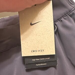 Nike Dri-FIT High-Rise Ankle Leggings — Deep Plum